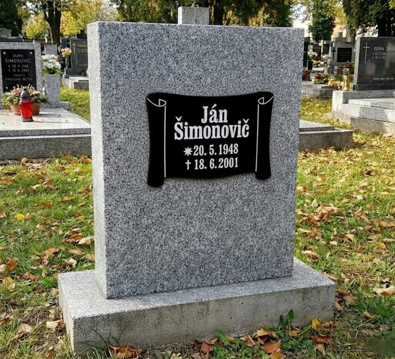 Náhrobná tabuľa pergamen 